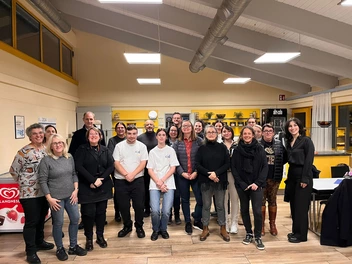 14 Mitarbitende aus Frankreich tauschten sich mit Kollegen aus Homburg über Bildung und Integration aus