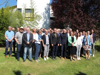 Etwa 40 Lehrenden aus dem ganzen Saarland waren zu Gast