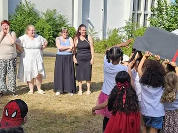 Stühle rücken im Kindergarten