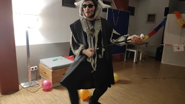 Angsteinflößende Verkleidungen