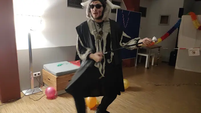 Angsteinflößende Verkleidungen