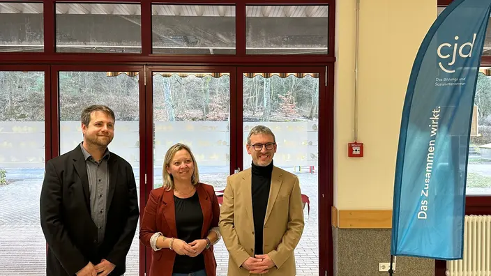 Offizielle Eröffnung mit Vertretern aus dem CJD. Saarpfalz-Kreis und Bildungsministerium