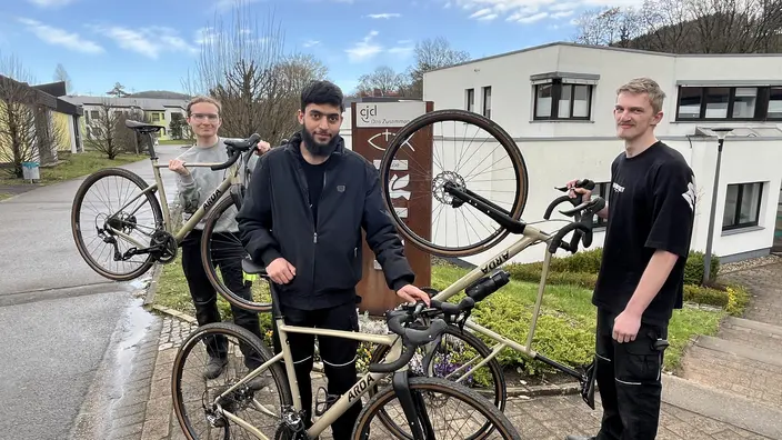 Azubis bauen und warten ihre Fahrräder selbst