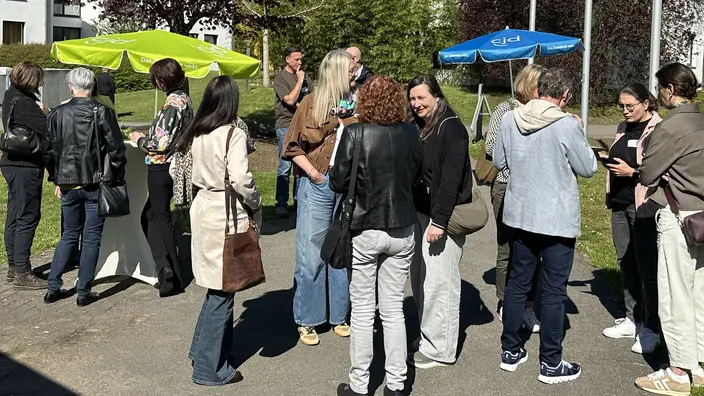 Pause und Gespräche beim Rehafachtag im CJD Homburg