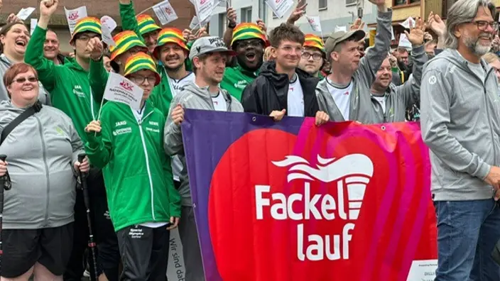 Fackelübergabe ins Saaland